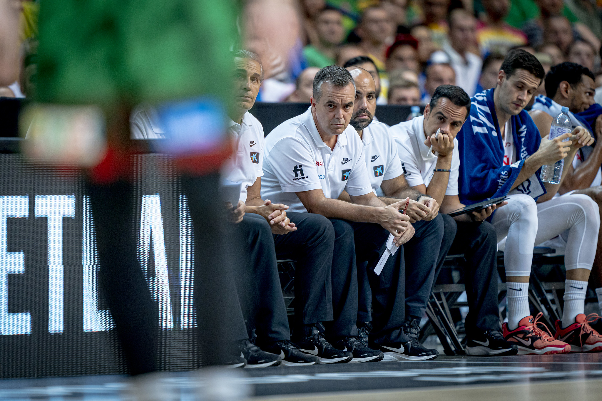Jorge Lorenzo en el banquillo - Selección Española